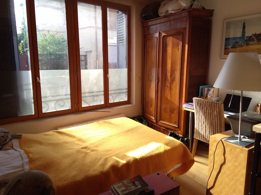 Le côté chambre