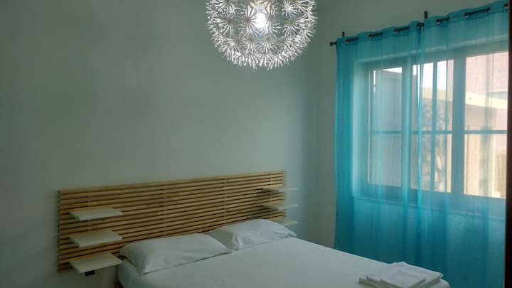 Dormitorio doble en planta baja
