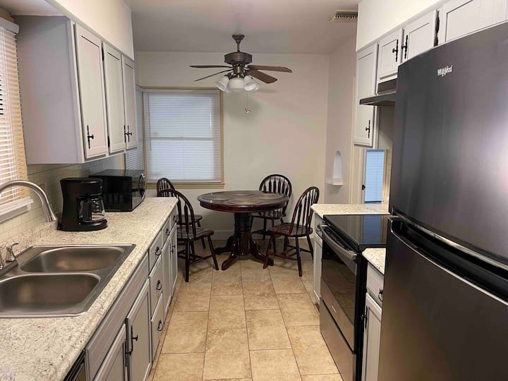 2 Bedroom 1 Bath - Fresno, CA