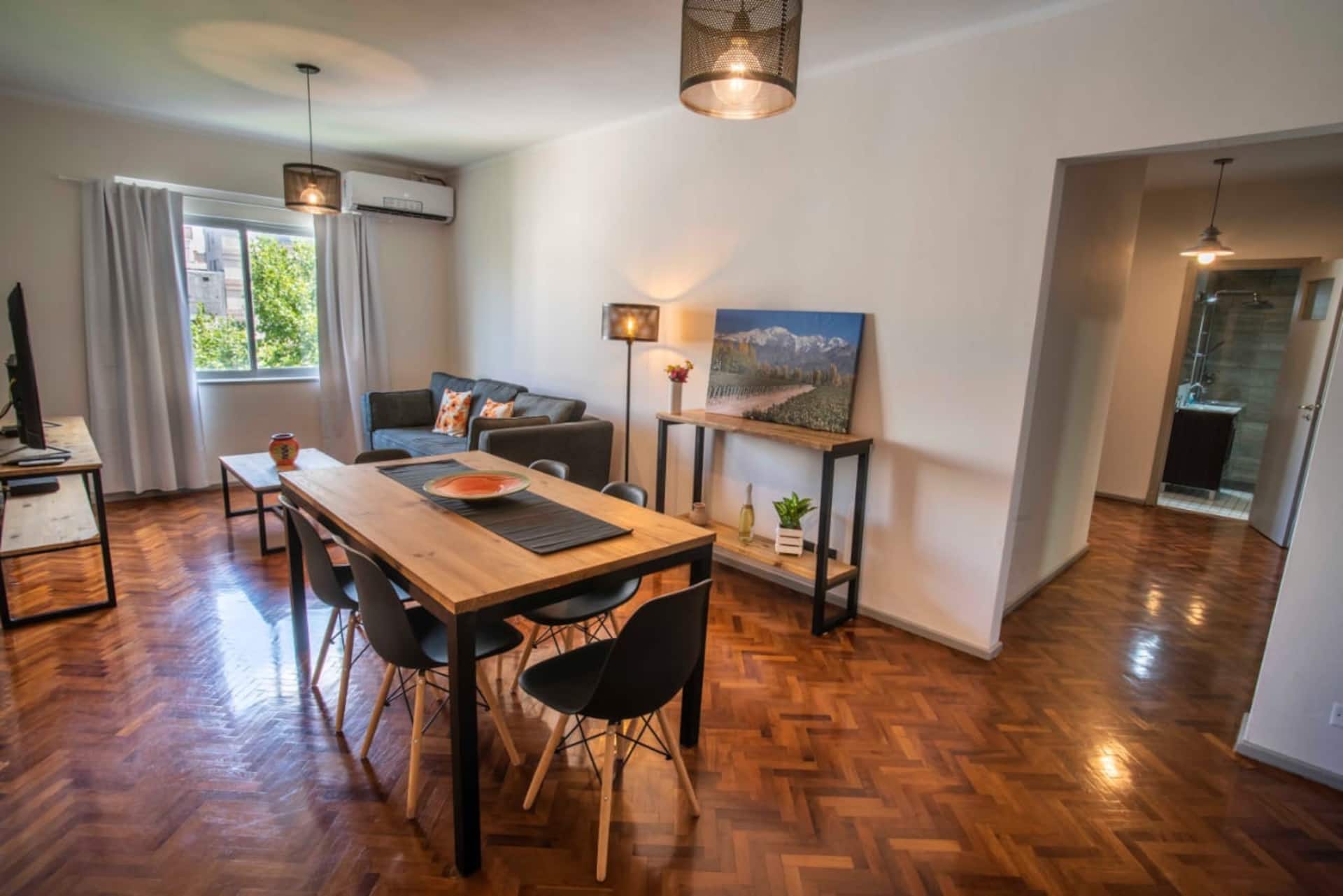 Oscar's apartment in the heart of Mendoza city
