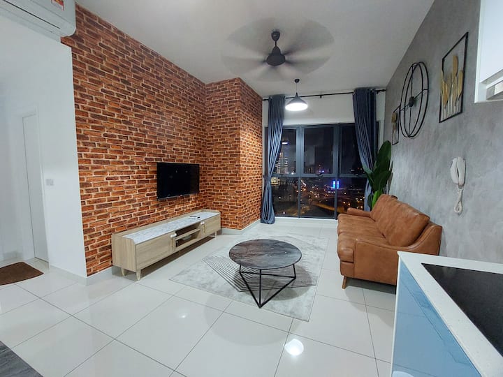 Continew Residensi
@3 To 5 Min Walking To Ikea Cheras, My Town Mall, Mrt Cochrane. - Kuala Lumpur