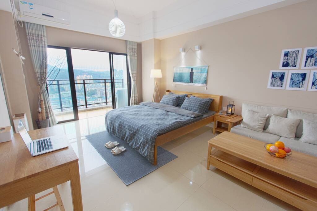 这是位于珠海市中心的高层山景Loft,现在正在低价促销,绝对便宜