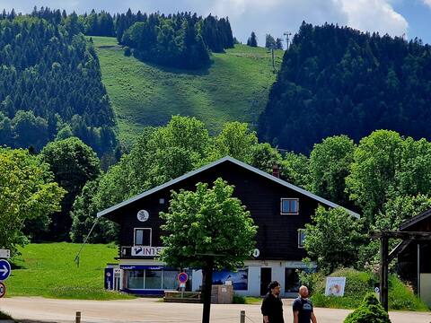 Place Royale at the foot of the ski hills (30 meters)