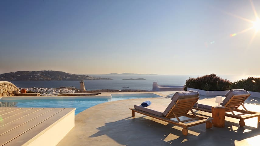 Serviced Luxury Villa | Sunset View | Above Town gallery image 4