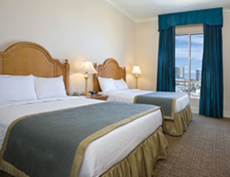VERY NICE GUEST ROOM WITH 2 DOUBLE BEDS