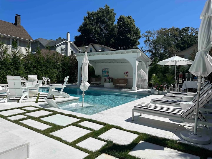 Luxe in Asbury Park (just 8 blocks to the beach!)