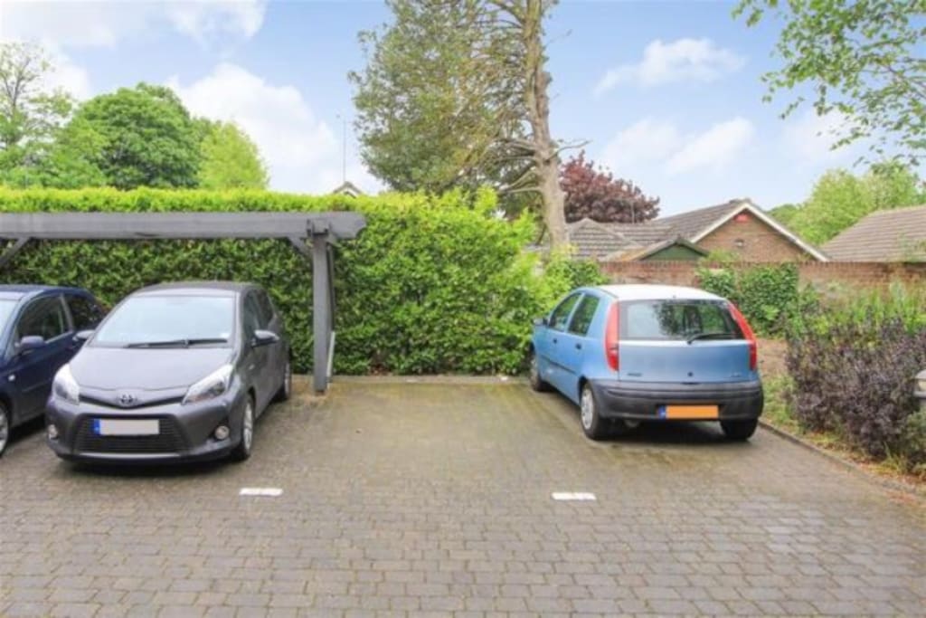 1 parking space