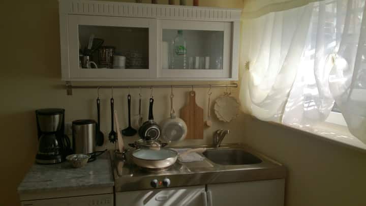2x room with bathroom and cooking facilities