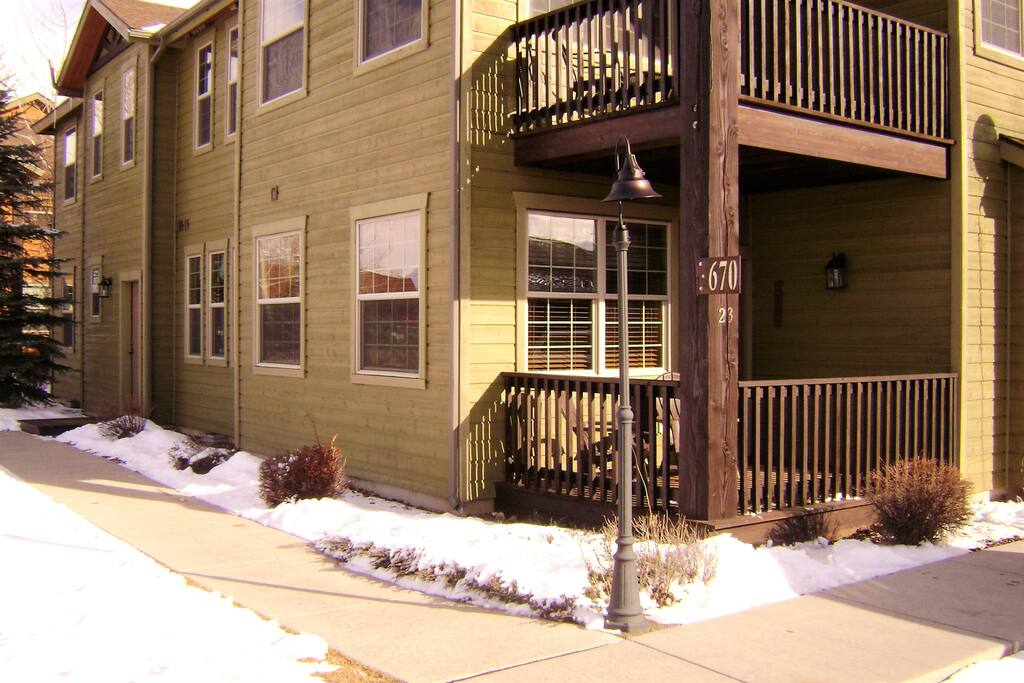 Condo is a corner unit on ground floor for easy access