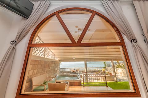 Luxury studio Conte, amazing sea view terrace