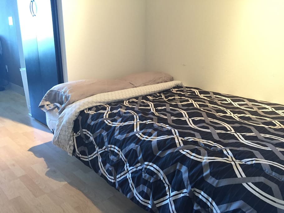 Double Bed