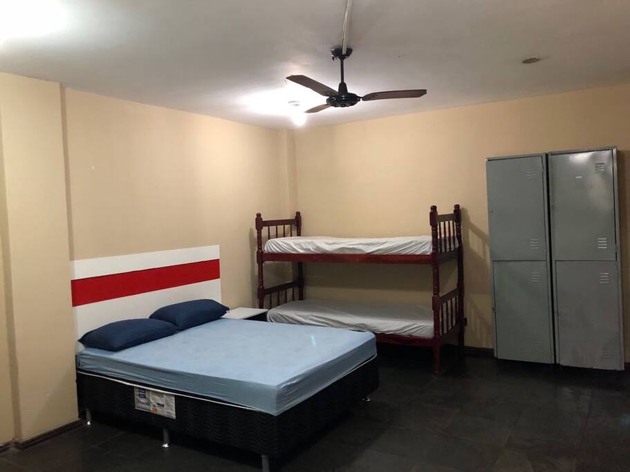 QUARTO PARA CASAL COM ATÉ DOIS FILHOS!