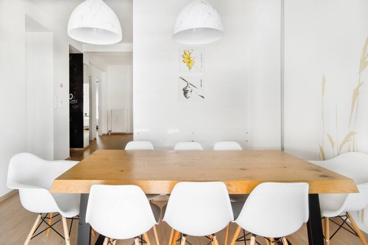 Stylish Penthouse with Superb Lycabettus Hill View gallery image 5