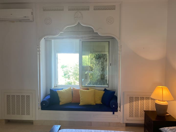 Quiet & Relaxing 7 Bedroom Compound With Big Pool - Hammamet