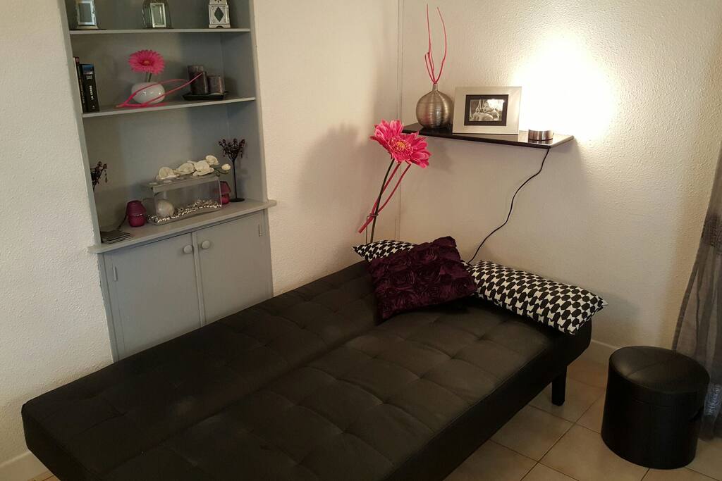 Salon- canapé convertible d'appoint.-Living- extra sofa