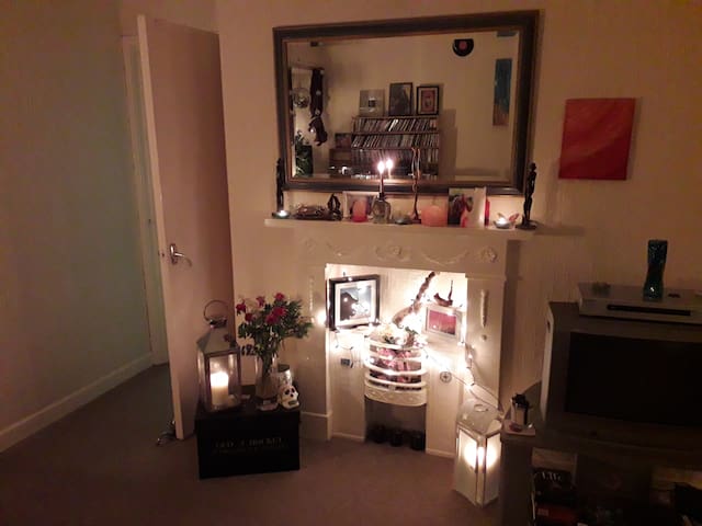 Homely cosy townhouse in centre of Beverley