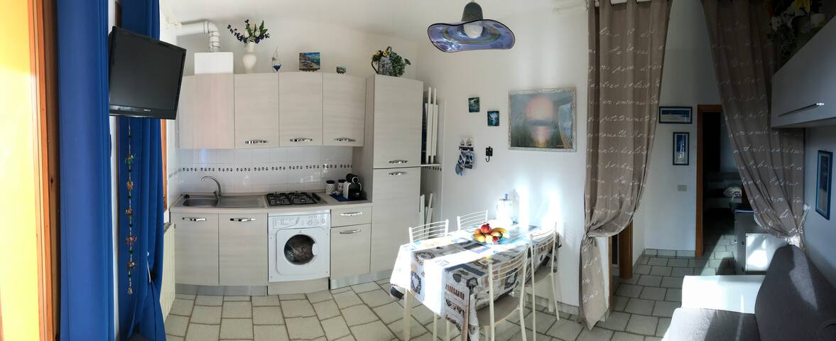 Grazioso bilocale con terrazzo due passi dal mare