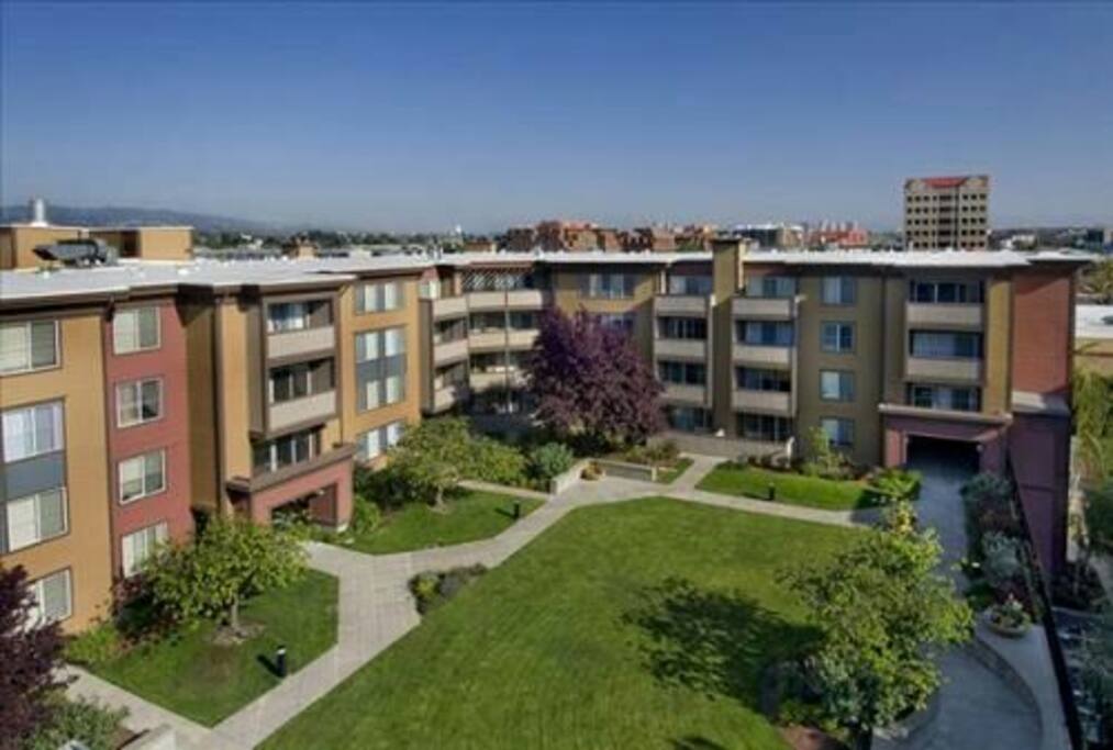 Large balcony, view from the balcony into nice green yard