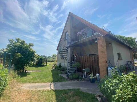 Living on the Hirschfeld directly on Lake Zierker