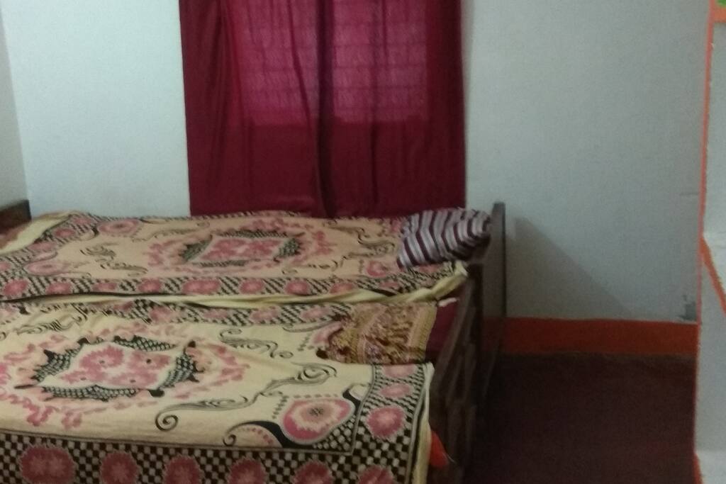 Bed room