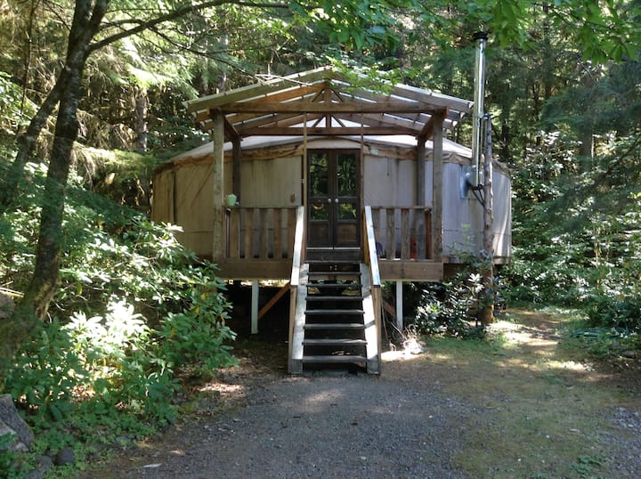 Celestial Yurt at Tired Dog Ranch Yurts for Rent in Westfir, Oregon