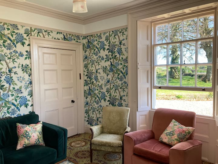 Georgian Farmhouse - Designer Luxe - Causeway - Ballymoney