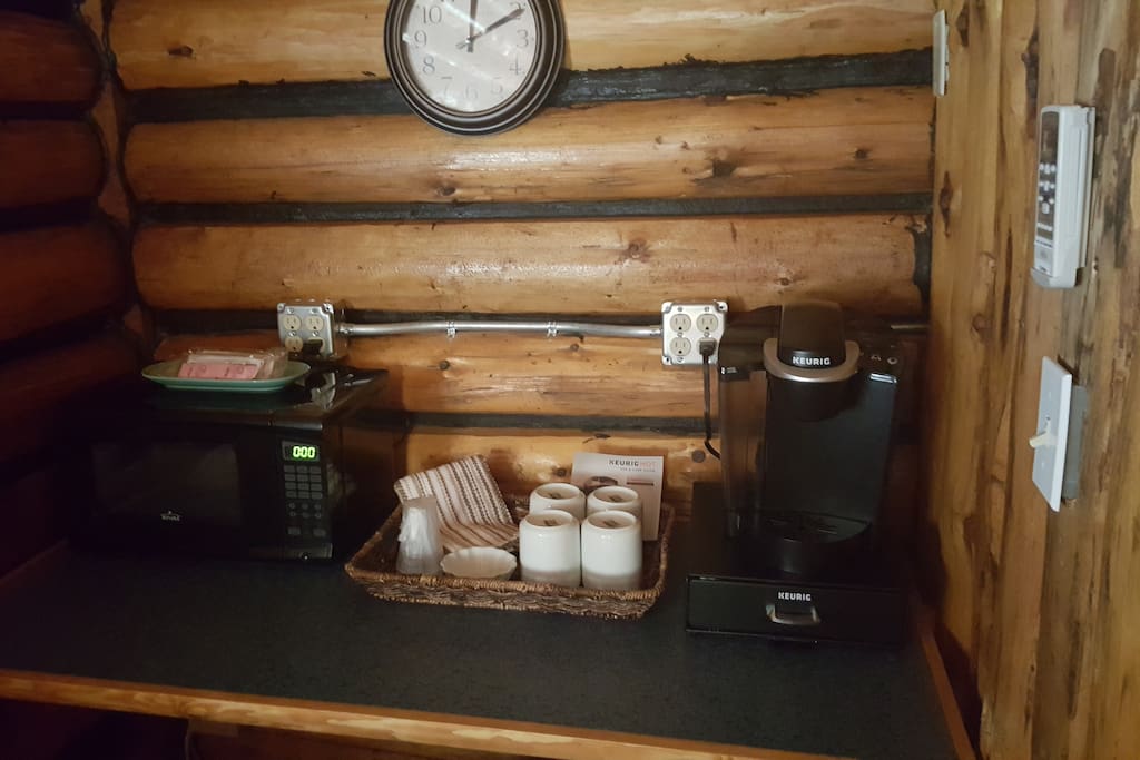 Refrigerator, Microwave, Keurig & Mugs~ENJOY!
