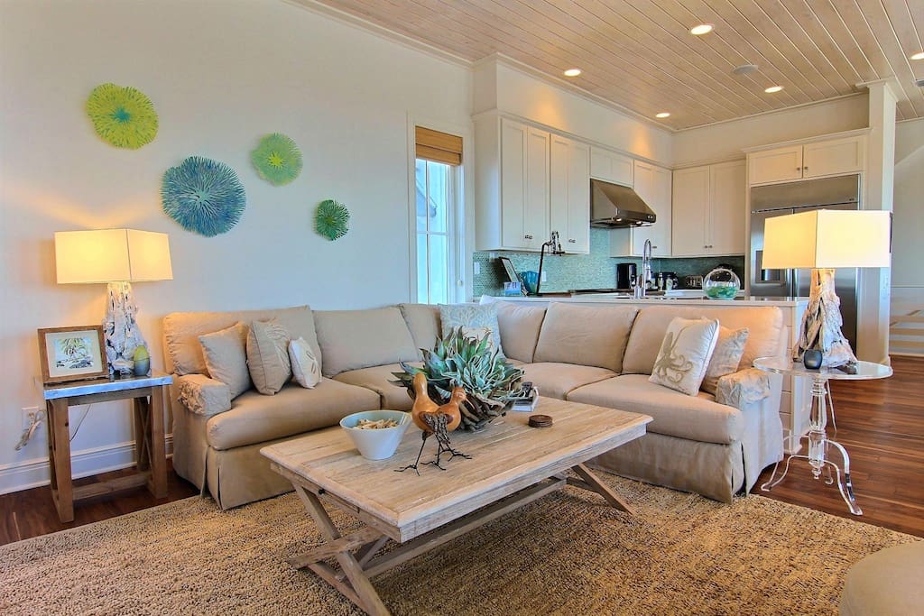 Sea Glass 202 SE-Main Living Area