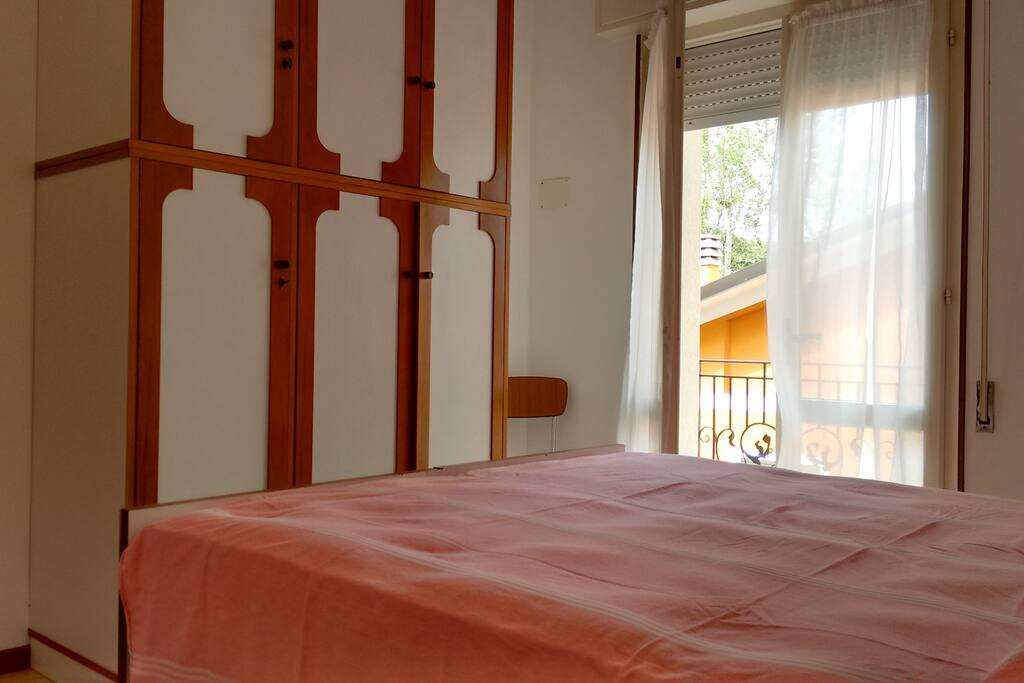 Cameara da letto: letto singolo + letto a castello