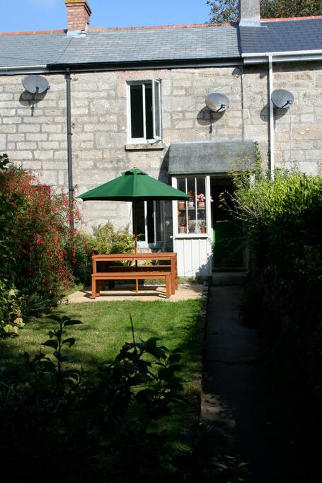Front of cottage