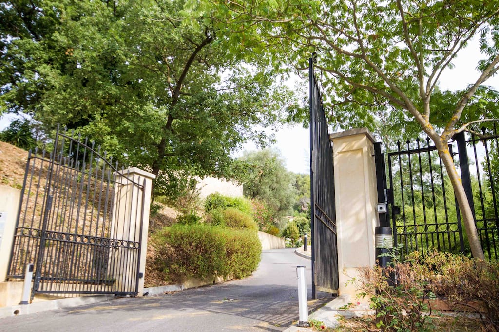 Entrée du Domaine