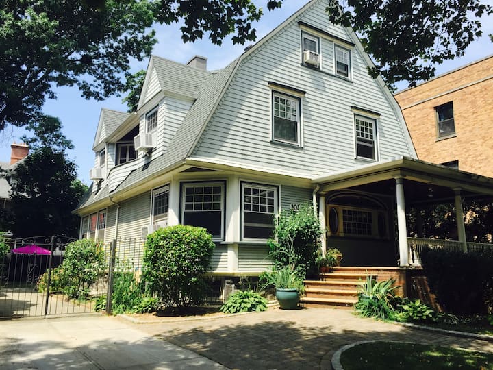 Brooklyn Vacation Rentals & Homes United States Airbnb