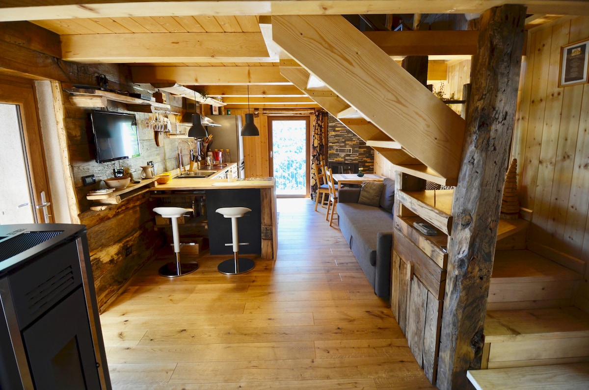 Top performing Airbnb: AlpsWellness Lodge | Lake Maggiore in Verbano Cusio Ossola
