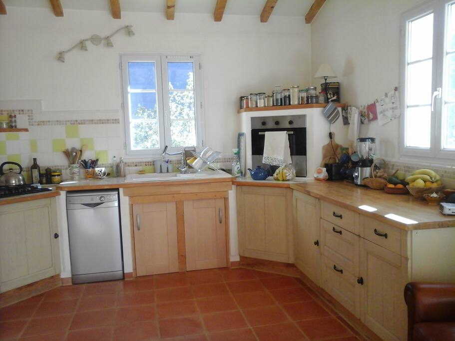 Open kitchen dining room
