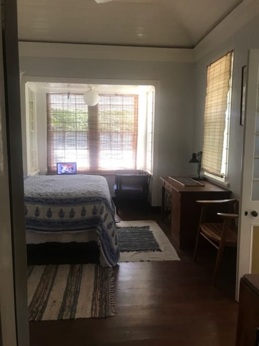 Light-filled, spacious bedroom
