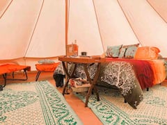 Stargazing+and+Glamping+-+Experience+Up+North
