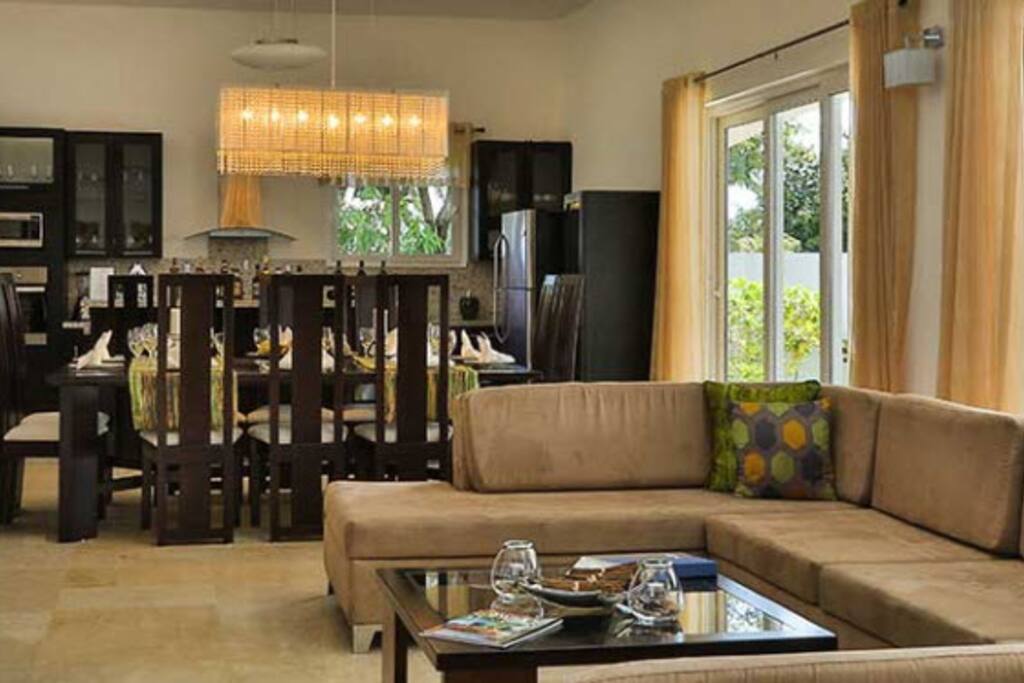 Enjoy your exquisitely appointed living and dining room!