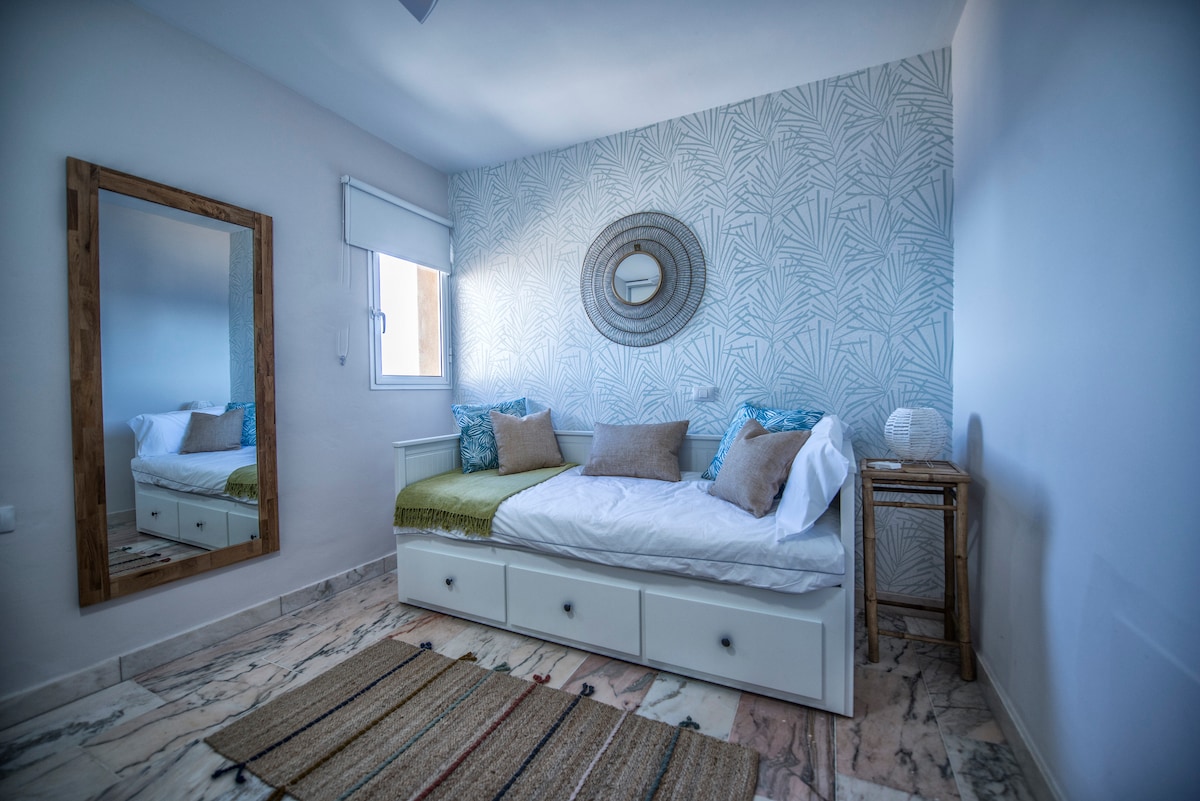 საძინებელი 1