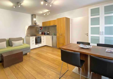 Nr 3 apartment in the Biedermeierhaus, on the ground floor