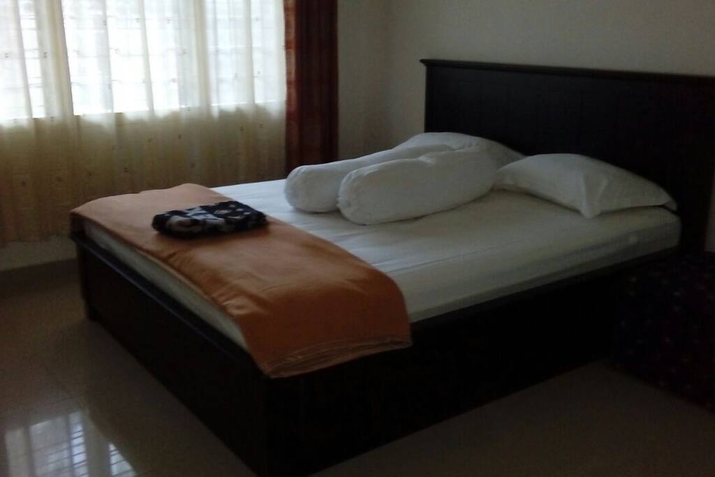 Kamar tidur I