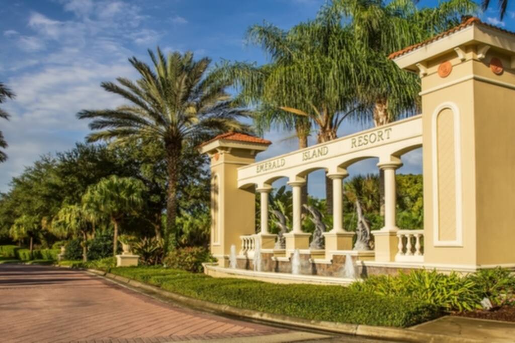 Beautiful entrance to the resort with guarded gate