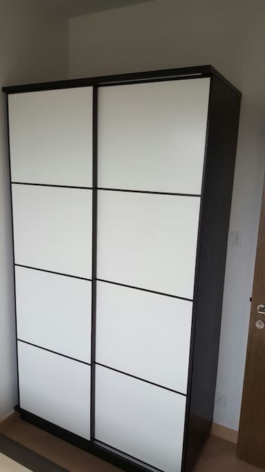 A spacious closet will provide you some space for your travel belongings