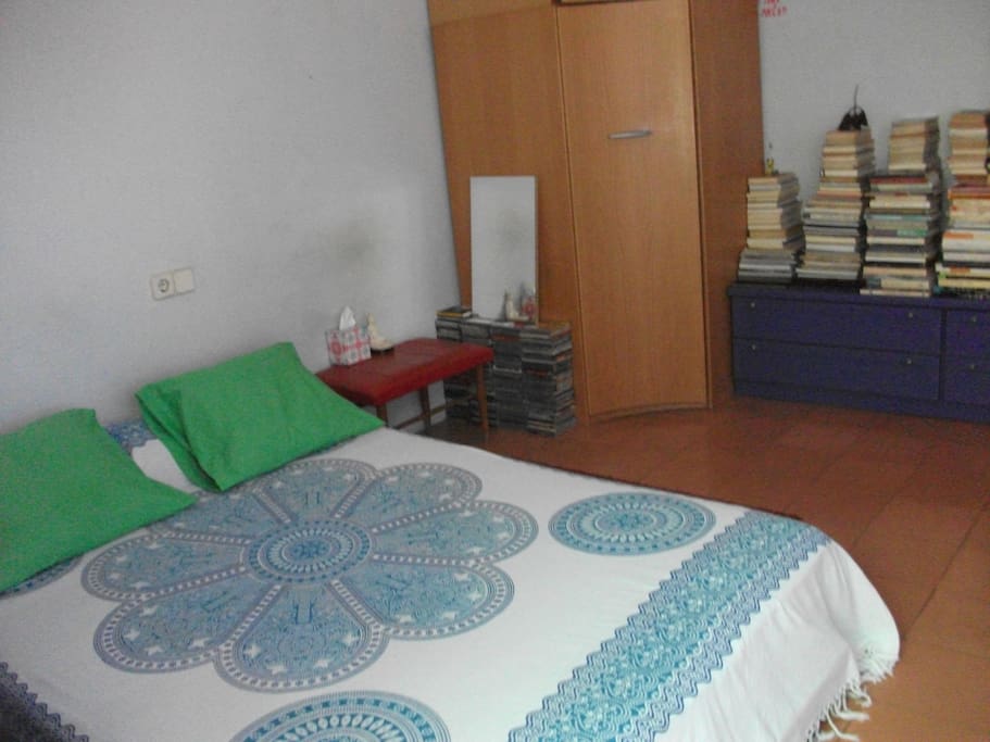 Habitación Grande y Luminosa-3