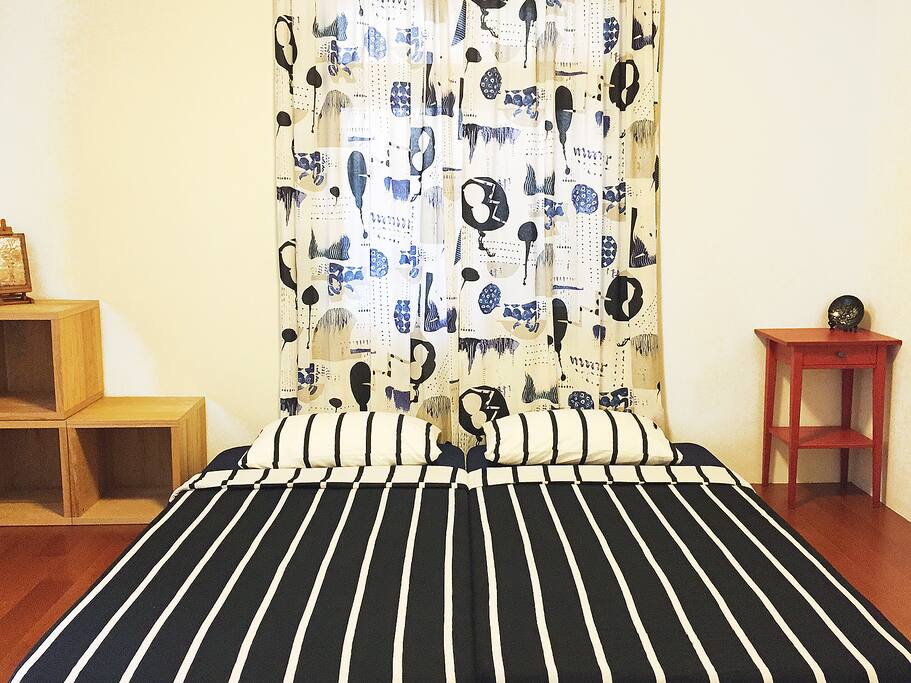 2 Twin beds
兩張單人床
