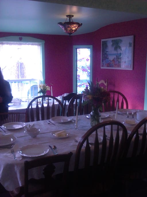 dining room for you to use