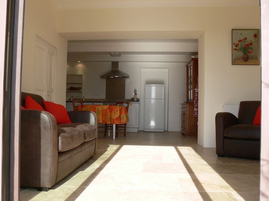 Spacious ground floor seen from the terrace