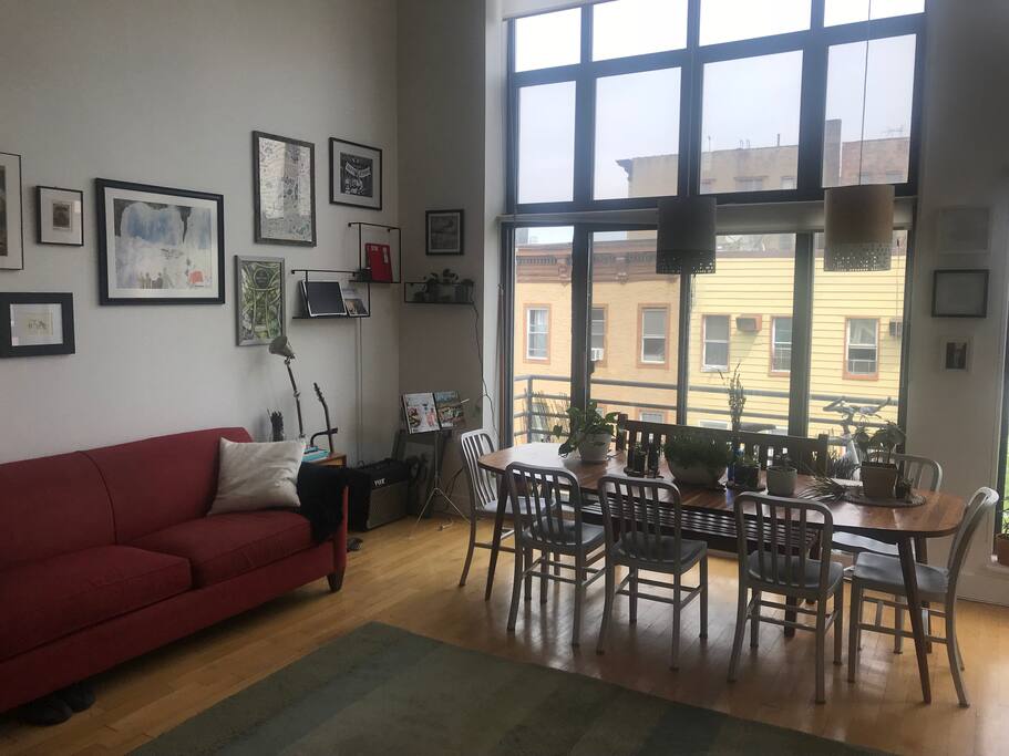 Dining area with seating for up to 10