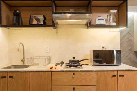 Successful Airbnb property: Downtown suite in Barrio De La Cruz