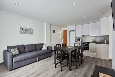 Quiet 1st floor APARTMENT T3, sleeps 6