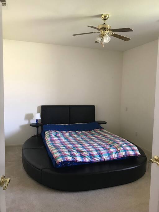 Comfort Queen Size Leather Bed